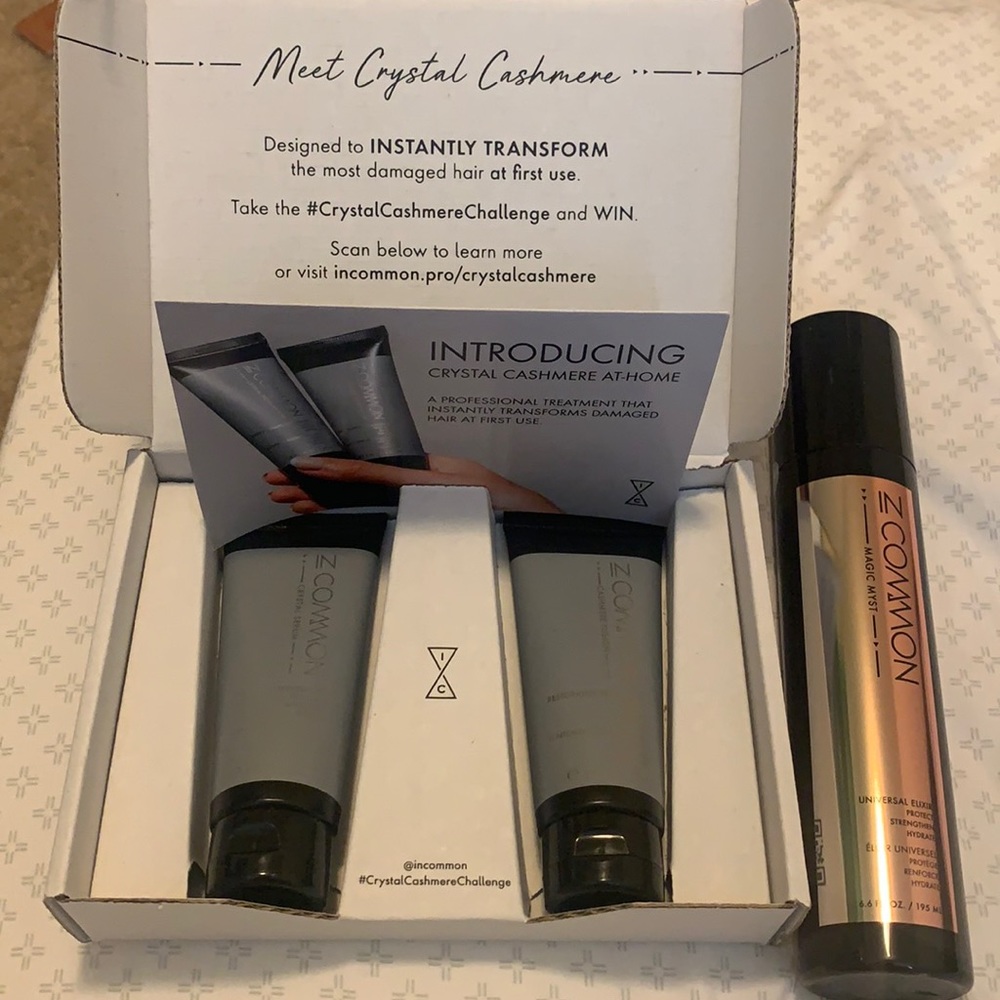 Treatment at home and leave in conditioner spray